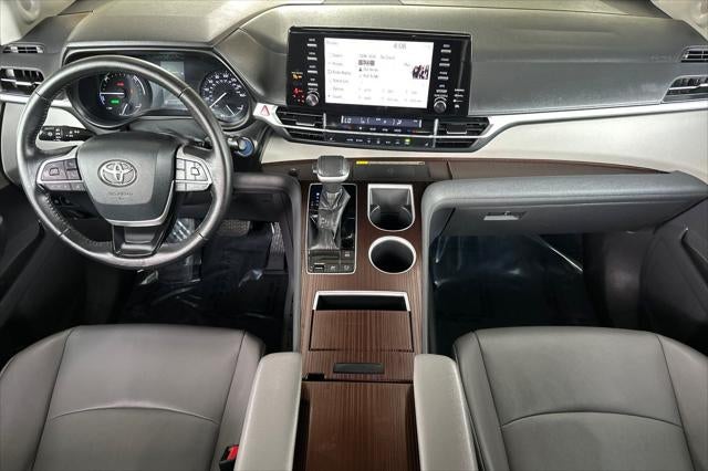 2021 Toyota Sienna XLE 7 Passenger