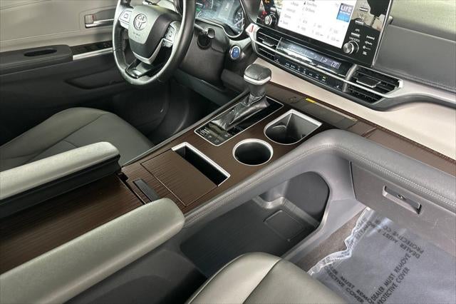 2021 Toyota Sienna XLE 7 Passenger
