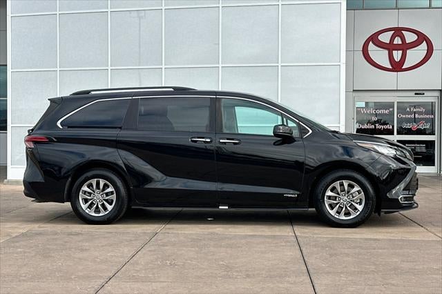 2021 Toyota Sienna XLE 7 Passenger