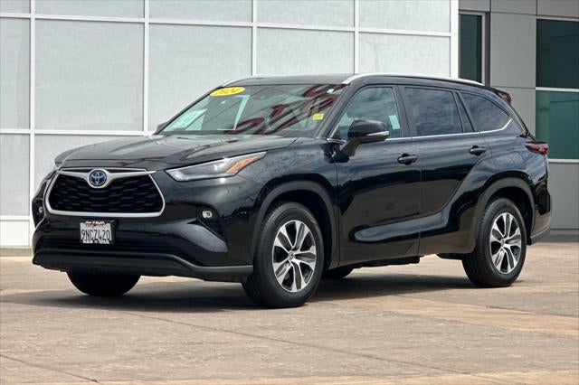 2024 Toyota Highlander Hybrid XLE