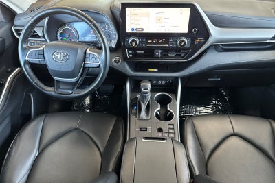 2023 Toyota Highlander Hybrid XLE