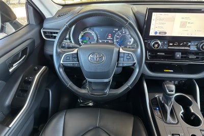 2023 Toyota Highlander Hybrid XLE