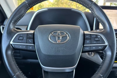 2023 Toyota Highlander Hybrid XLE