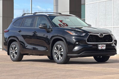 2026 Toyota Highlander Hybrid XLE