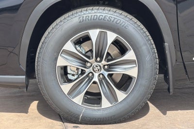 2026 Toyota Highlander Hybrid XLE