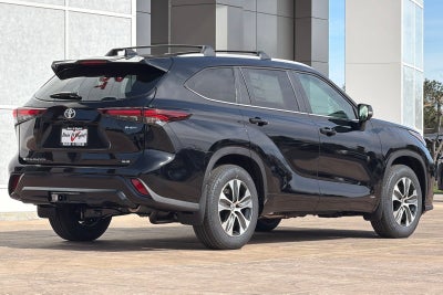 2026 Toyota Highlander Hybrid XLE