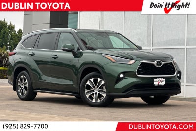 2025 Toyota Highlander Hybrid XLE