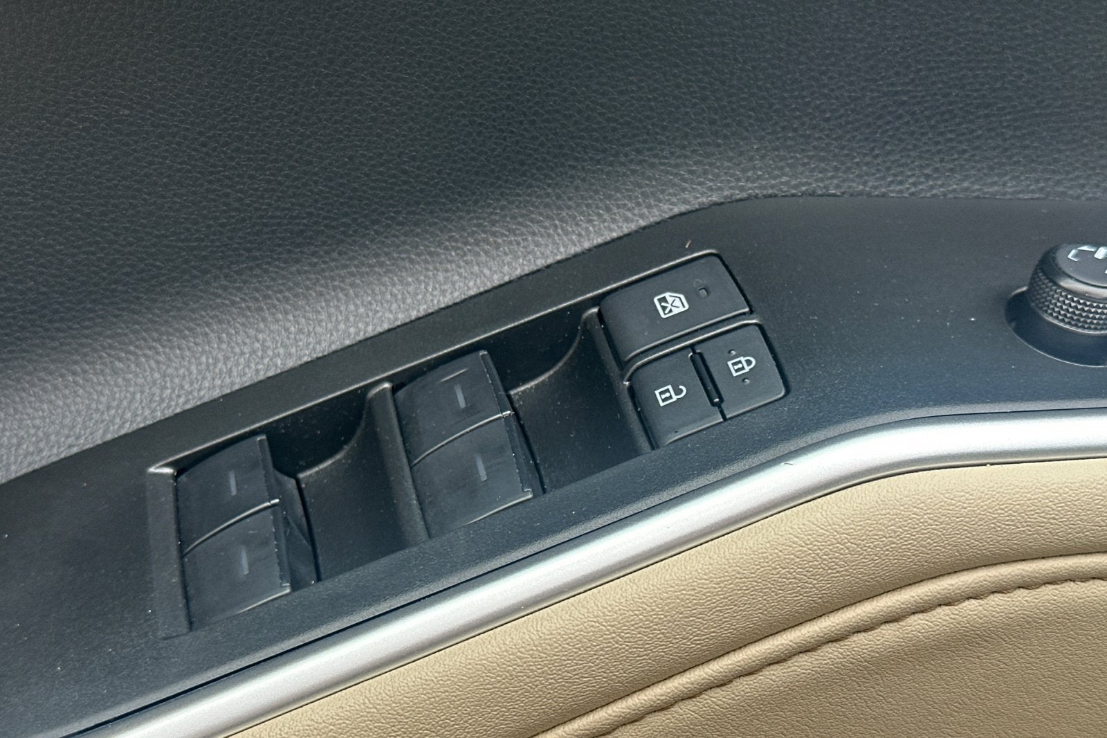 2025 Toyota Highlander Hybrid XLE
