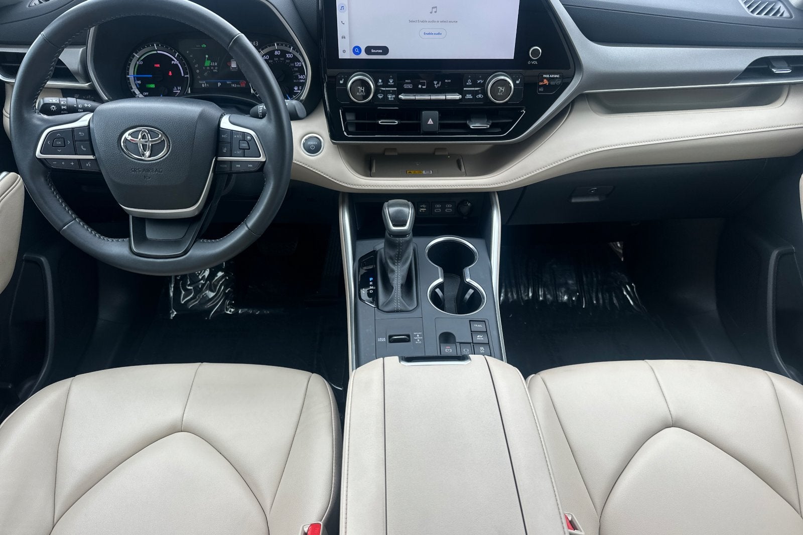 2025 Toyota Highlander Hybrid XLE