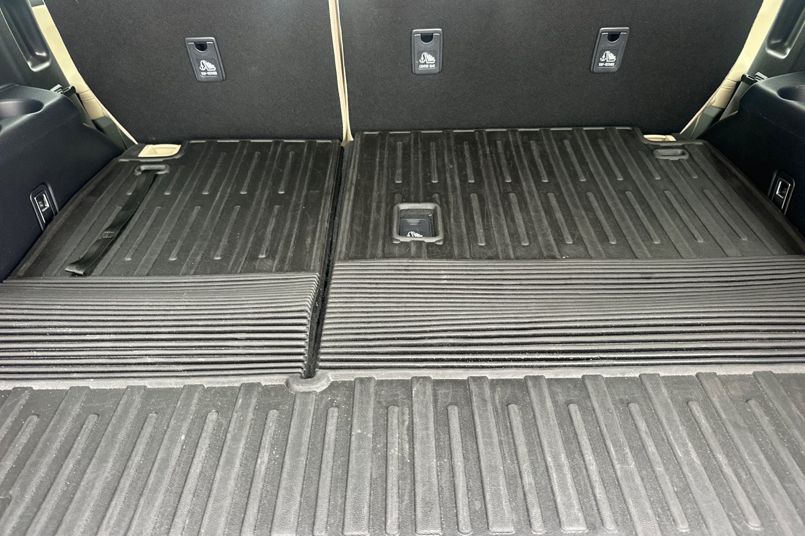 2025 Toyota Highlander Hybrid XLE
