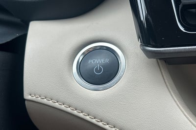 2025 Toyota Highlander Hybrid XLE