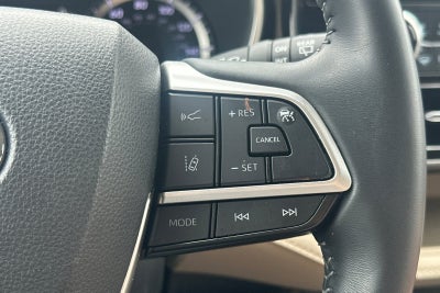 2025 Toyota Highlander Hybrid XLE