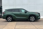 2025 Toyota Highlander Hybrid XLE