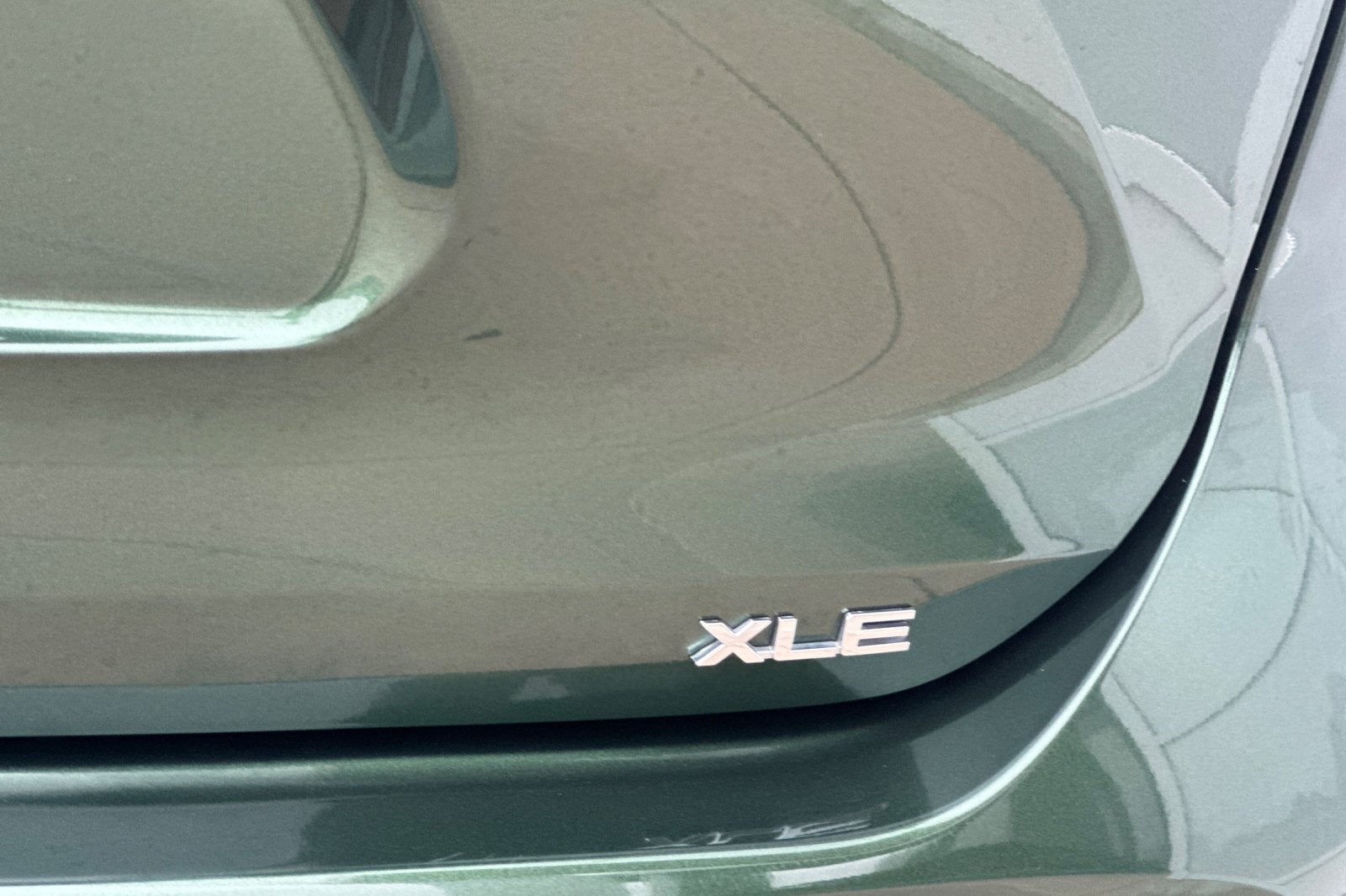 2025 Toyota Highlander Hybrid XLE