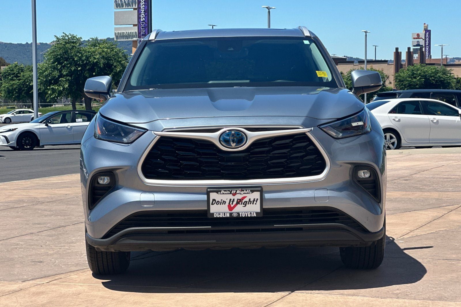 2023 Toyota Highlander Hybrid XLE