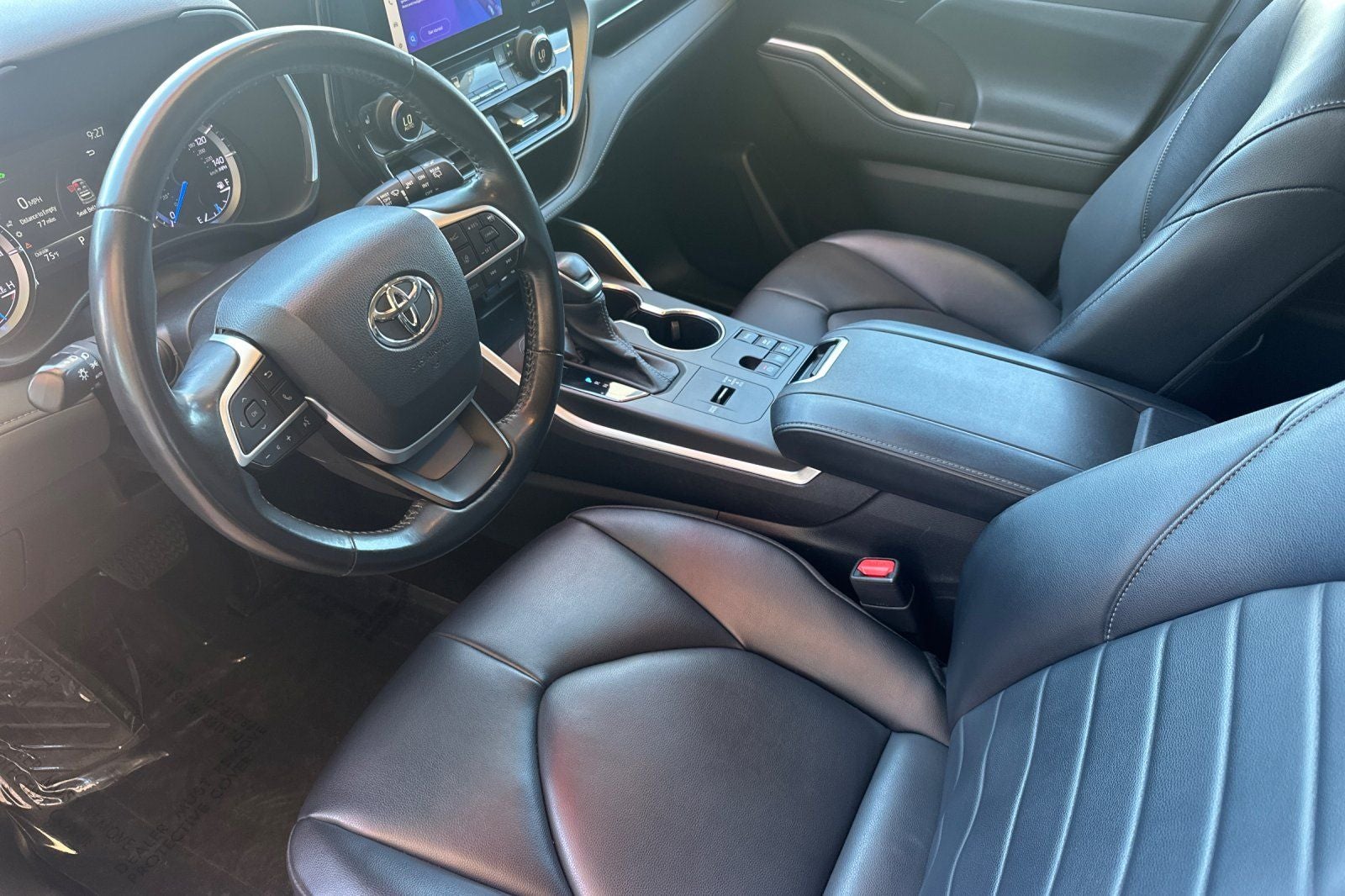 2023 Toyota Highlander Hybrid XLE