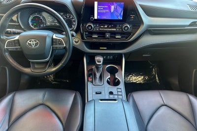2023 Toyota Highlander Hybrid XLE