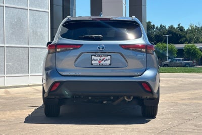 2023 Toyota Highlander Hybrid XLE