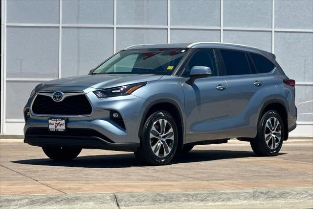 2023 Toyota Highlander Hybrid XLE