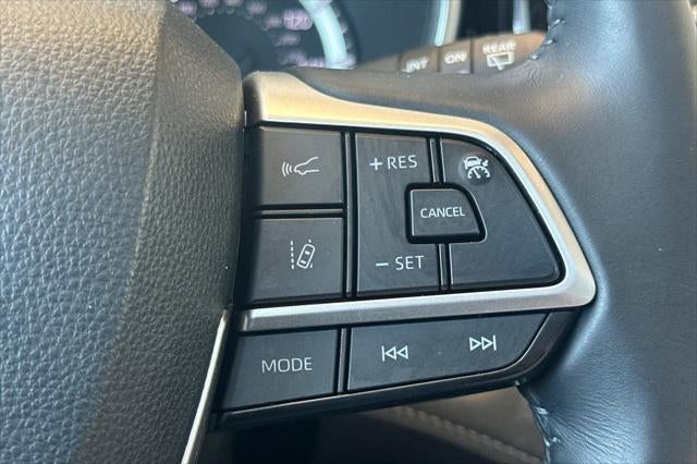 2024 Toyota Highlander Hybrid XLE