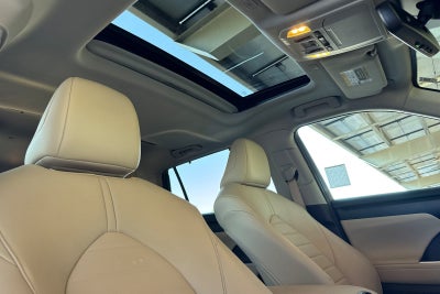 2025 Toyota Highlander Hybrid XLE