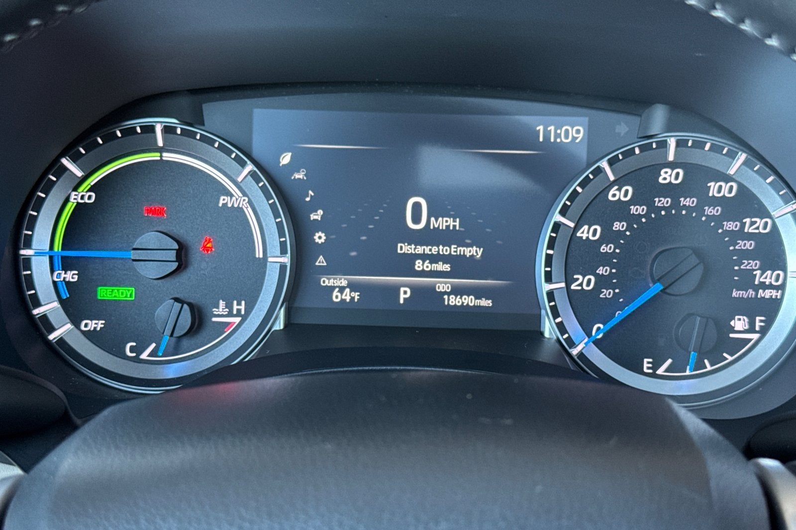 2025 Toyota Highlander Hybrid XLE
