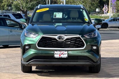 2025 Toyota Highlander Hybrid XLE