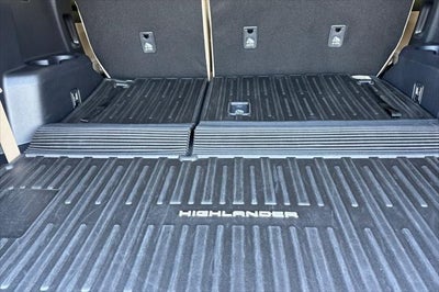 2025 Toyota Highlander Hybrid XLE