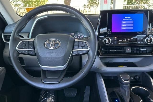 2023 Toyota Highlander Hybrid XLE