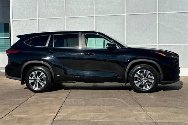 2023 Toyota Highlander Hybrid XLE