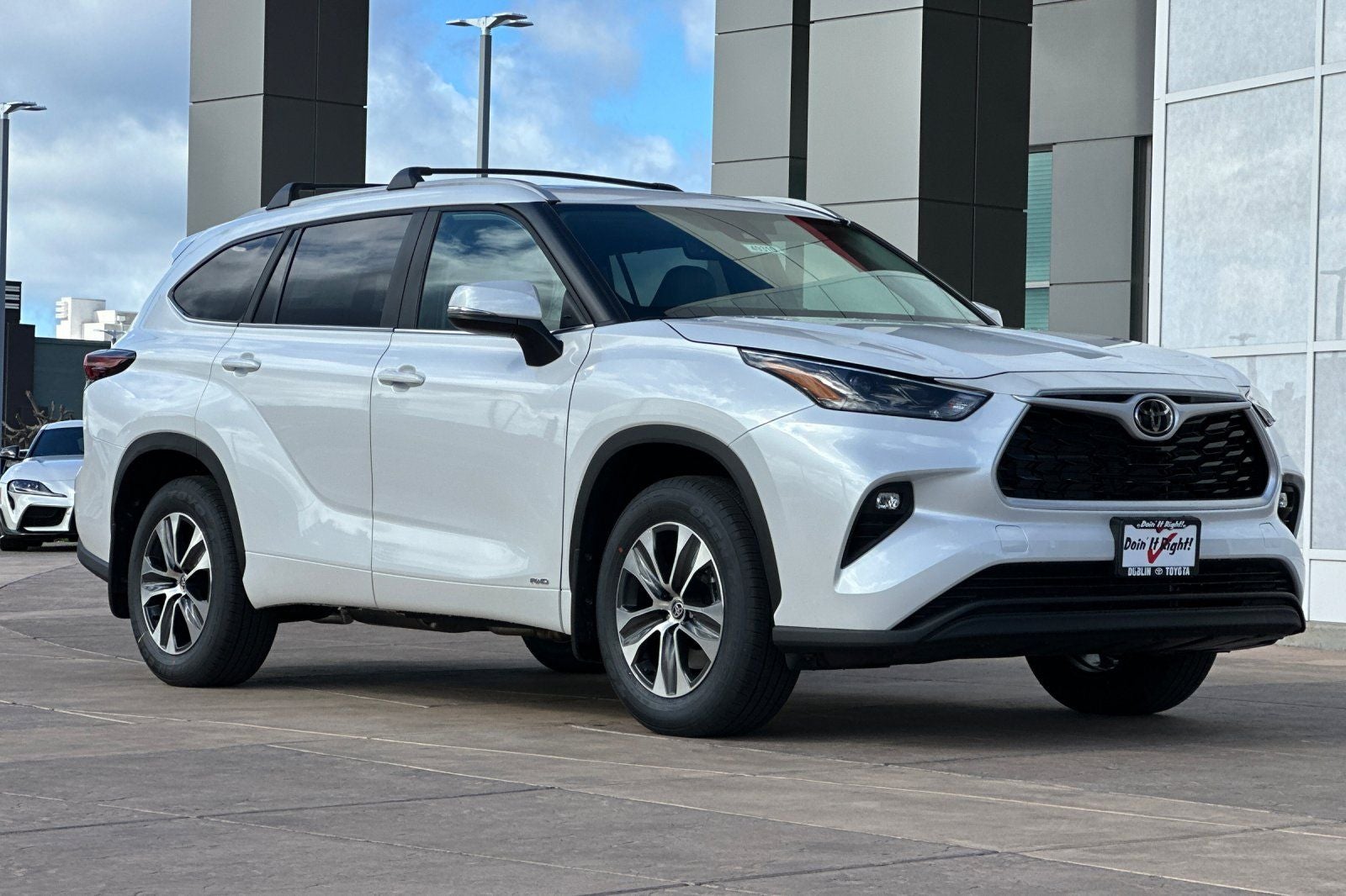 2026 Toyota Highlander Hybrid XLE