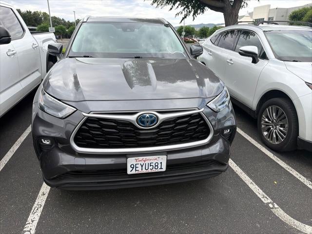 2023 Toyota Highlander Hybrid XLE