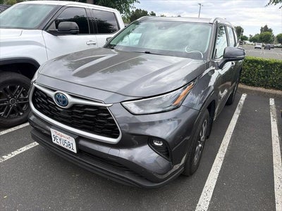 2023 Toyota Highlander Hybrid XLE