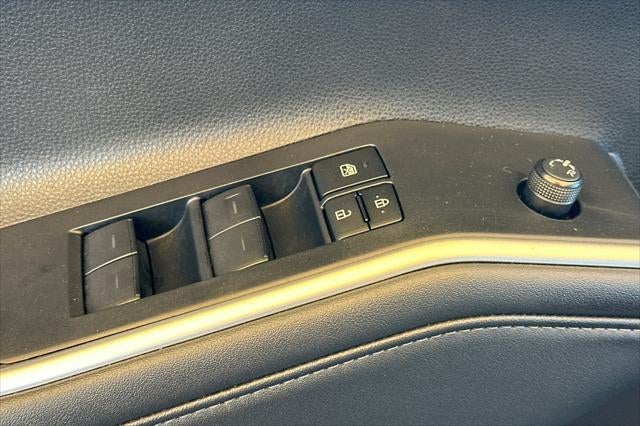 2024 Toyota Highlander Hybrid XLE