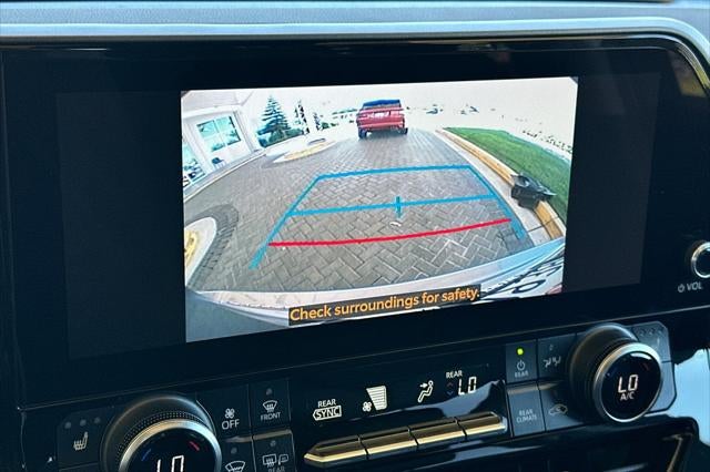 2024 Toyota Highlander Hybrid XLE