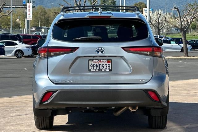 2024 Toyota Highlander Hybrid XLE
