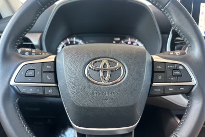 2023 Toyota Highlander LE