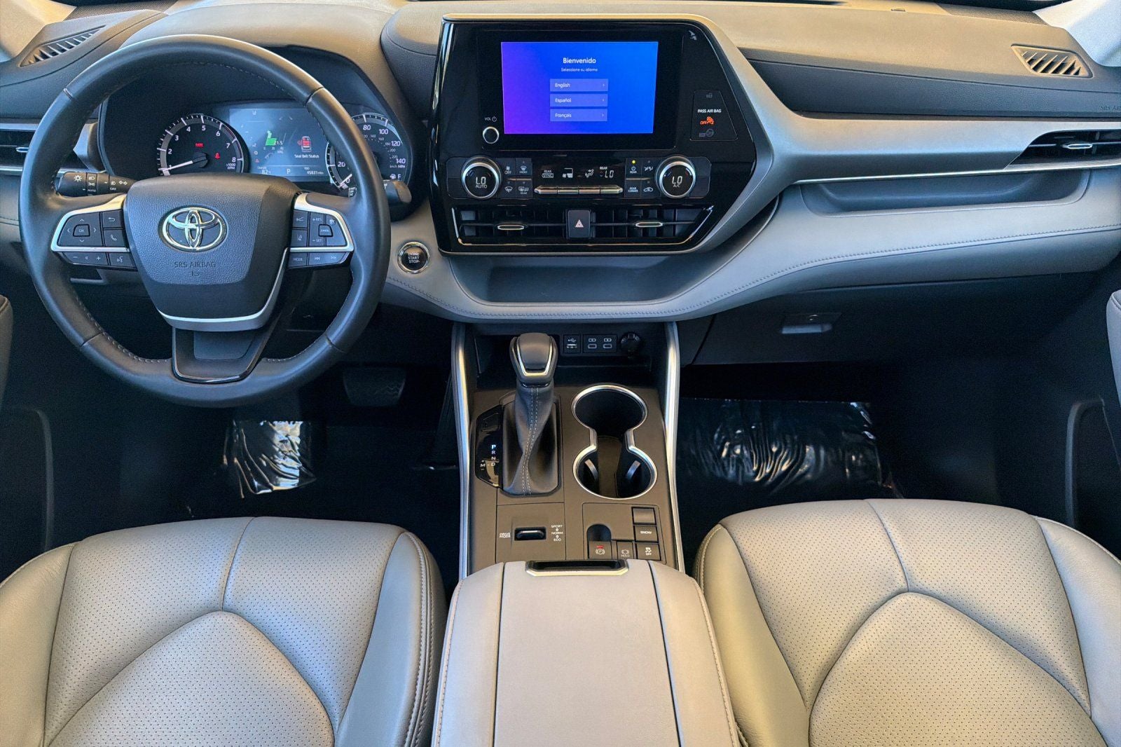 2023 Toyota Highlander LE