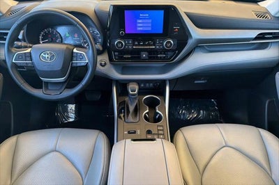 2023 Toyota Highlander LE