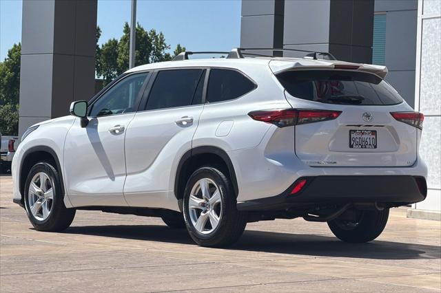 2023 Toyota Highlander LE