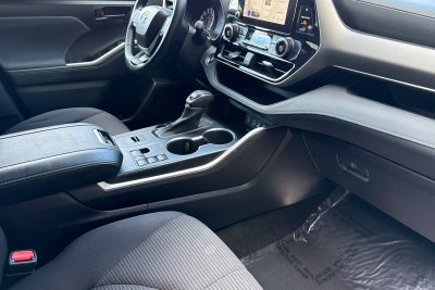 2023 Toyota Highlander LE