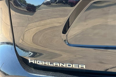 2025 Toyota Highlander LE