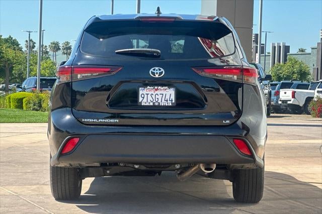 2025 Toyota Highlander LE