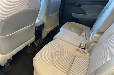 2023 Toyota Highlander LE