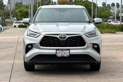 2025 Toyota Highlander LE
