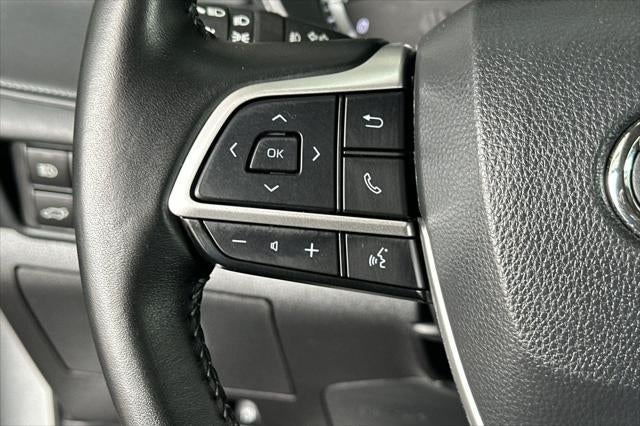 2025 Toyota Highlander LE