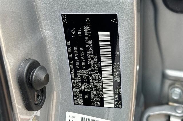 2025 Toyota Highlander LE