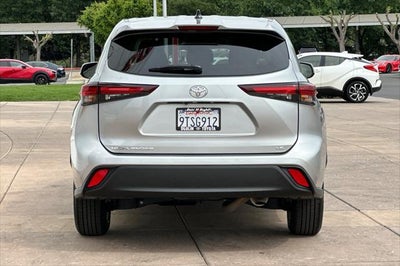 2025 Toyota Highlander LE