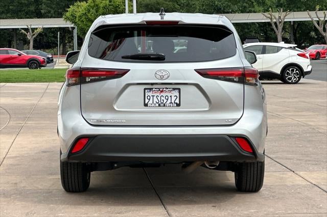 2025 Toyota Highlander LE