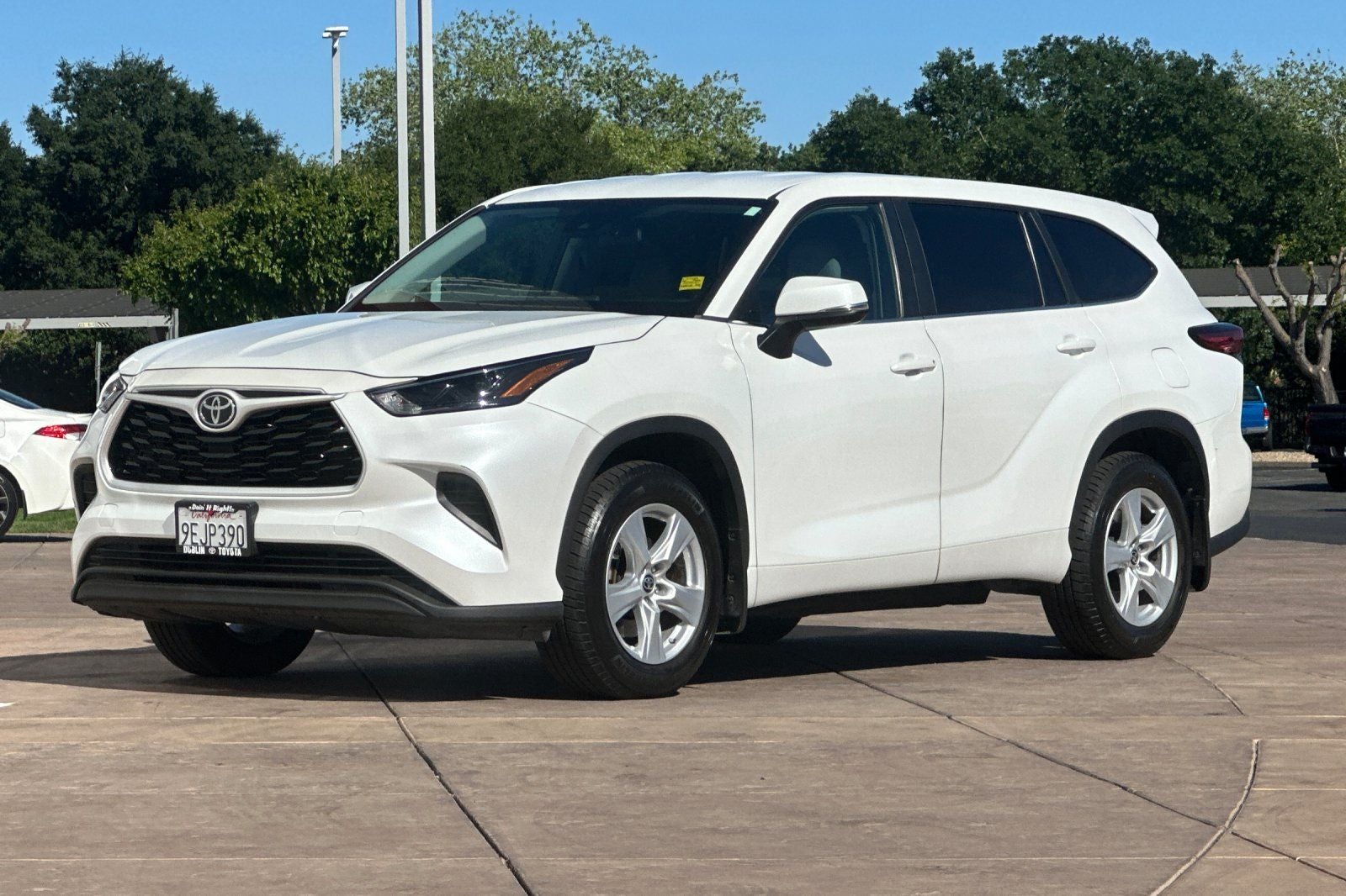 2023 Toyota Highlander L